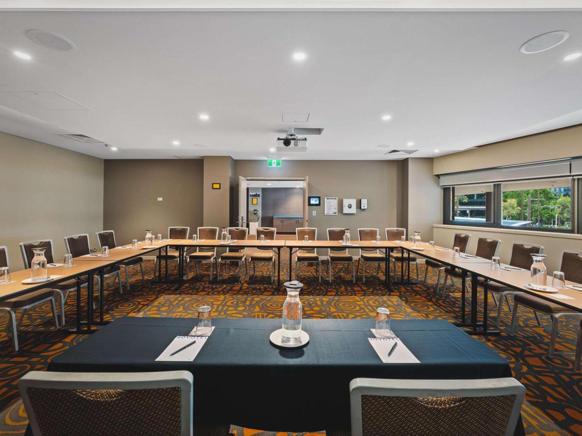 Novotel Kanberra Dış mekan fotoğraf