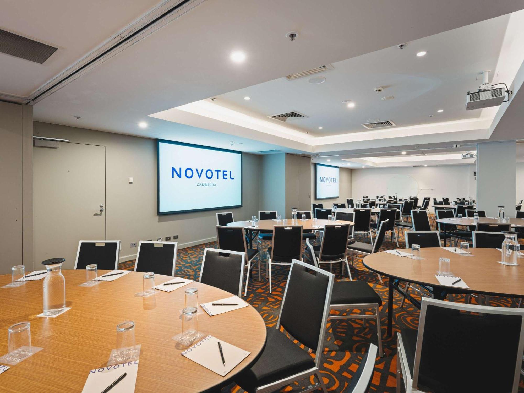 Novotel Kanberra Dış mekan fotoğraf